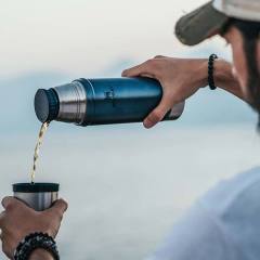 Stanley Klasik Vakumlu Termos 0.75 Lt