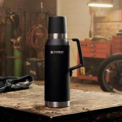 Stanley Master Vakumlu Termos 1.3 Lt