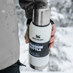Stanley Adventure Vakumlu Çelik Termos 0.73 Lt
